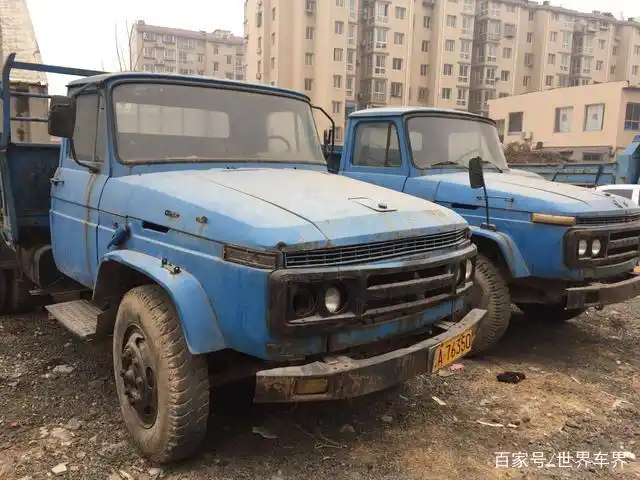 几代人的记忆,遇见几辆老解放大卡车,老一辈们还有记得它们吗?