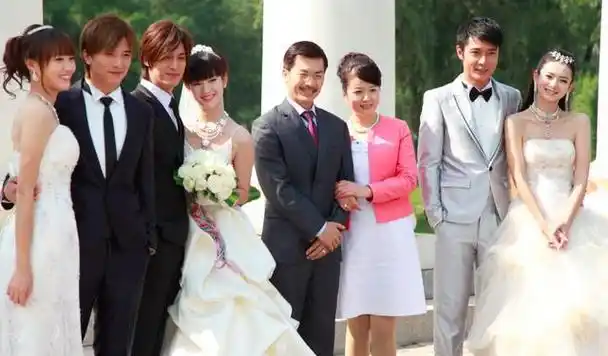 夏家三千金三美她分手男主今大婚她远嫁韩国她整容脸崩