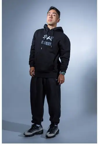 【clot】华人镶钻字体印花帽衫 华人系列 黑色 陈冠希主理 黑色 00l