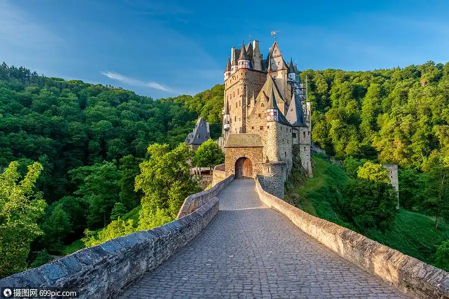 德国莱茵兰帕拉特邦的伯格埃尔茨城堡施工1157之前开始