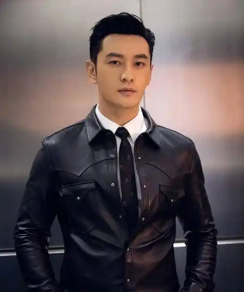 原创43岁黄晓明帅回颜值巅峰戴金丝边眼镜像斯文败类真的不油腻了