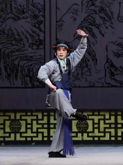 京剧《八蜡庙》鲁荐忠饰演贺仁杰