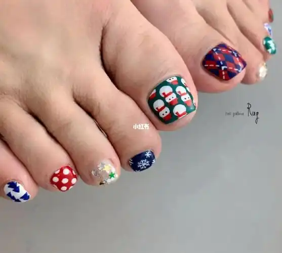 ins圣诞脚趾甲雪花格子美甲