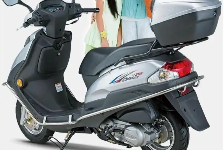 《4500至6000女士摩托车》豪爵宇钻hj125t-10a/豪爵新悦星125 - 摩比