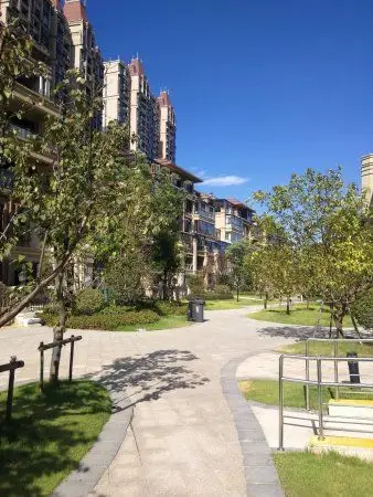 恒大御景洋房,南北通透三房送阳光房,三房朝南,读三中随时看房