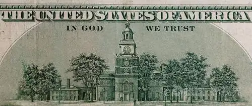 反边的美元旧模型宏观细节100美元的钞票背面