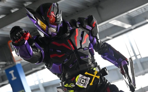 奥特曼冷知识 昨天 我要分享 高岩成二作为著名的皮套演员,在进入到