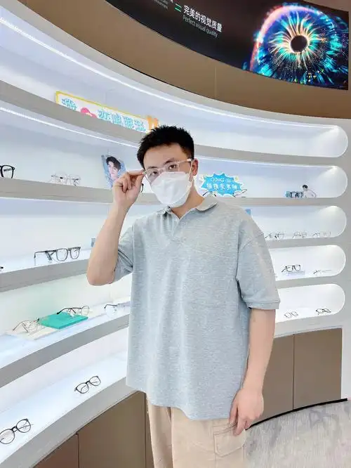 眼睛救星奕鸣眼科