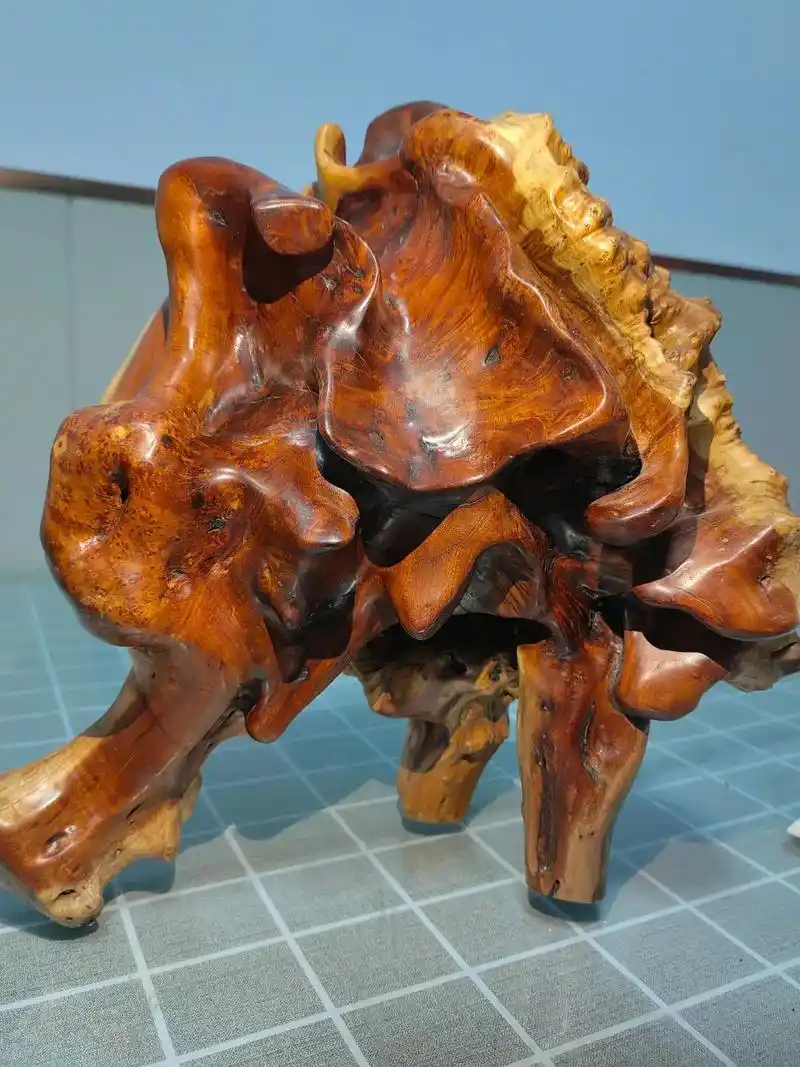 根雕艺术 #工艺品摆件 #纯手工雕刻 #手艺人 #独一无二 - 抖音