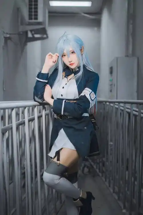 二次元cos弗拉迪蕾娜米丽洁