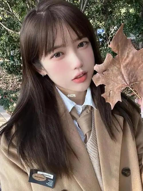 15原生黑发 漂过的头发出来的颜色都很洋气雾霾棕真的是今年冬天