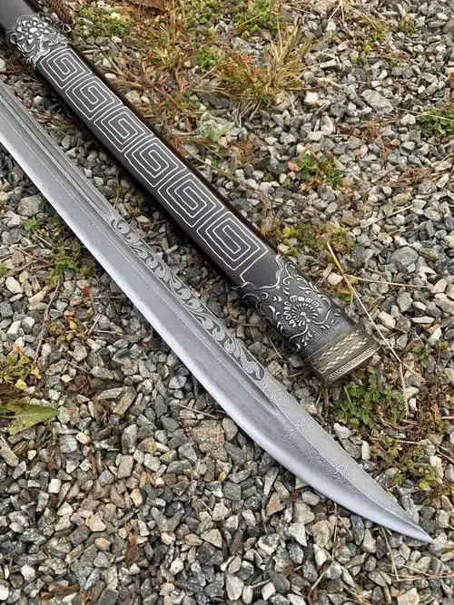 户撒黑檀木传统升级绣春刀_户撒长刀_云南户撒乡刀网