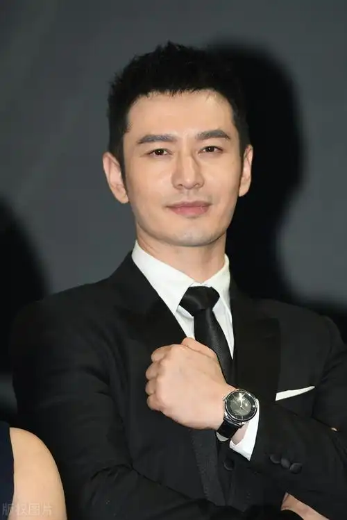 原创杨迪黄毓喝肷弦诤勒黄晓明成为邻居海外也有房产