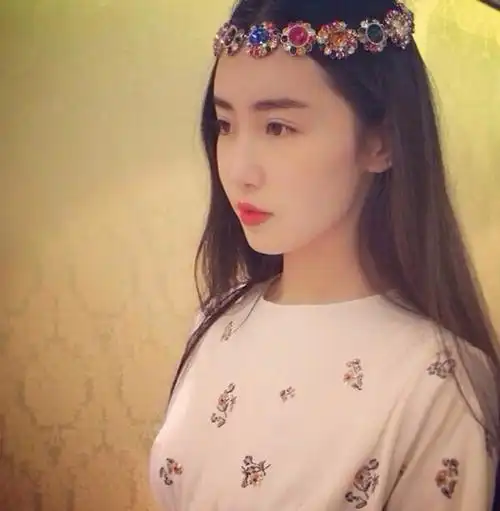 天天向上张辛苑小时候照片曝光 国民美女胖时有一百五十斤