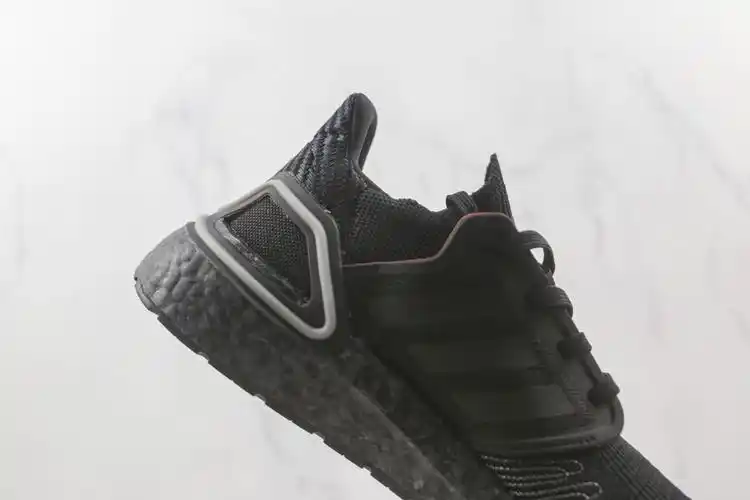 阿迪达斯adidas ultra boost 20纯原版本黑色ub6.
