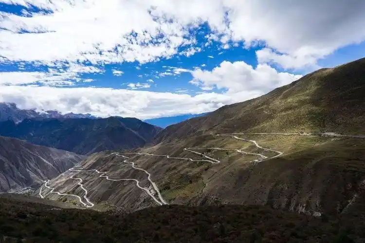 最高青藏线最险川藏线最美滇藏线一站一景风景让人窒息