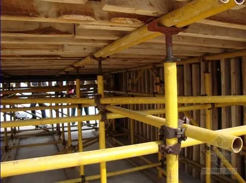 扣件式钢管脚手架安全施工及通病防治(附图丰富)