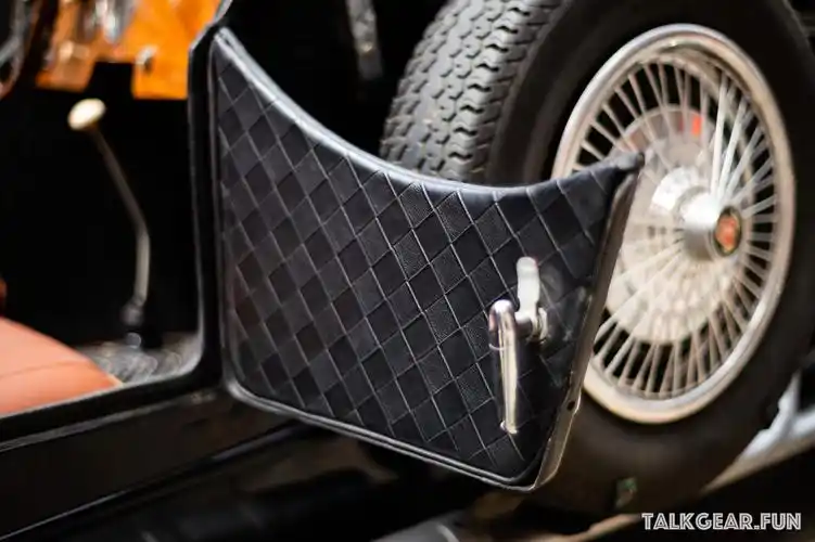 no60wa开箱啦聊聊frazernash古董车顺便开个箱