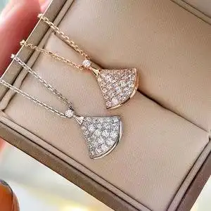 bv扇形项链女纯银小扇子裙子玫瑰金锁骨链轻奢小众镶钻满钻吊坠