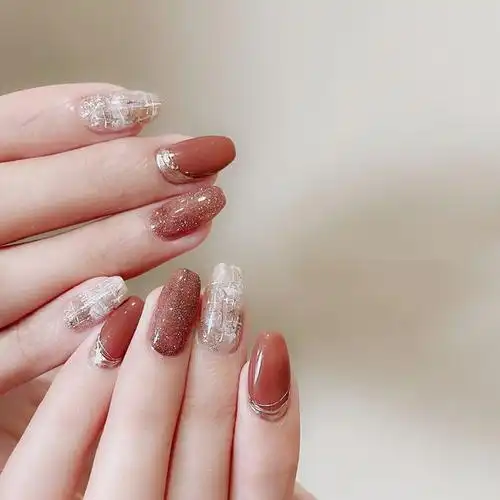 美甲帮 - 美甲图片2022新款式,简单美甲图片大全,美甲款式美甲教程