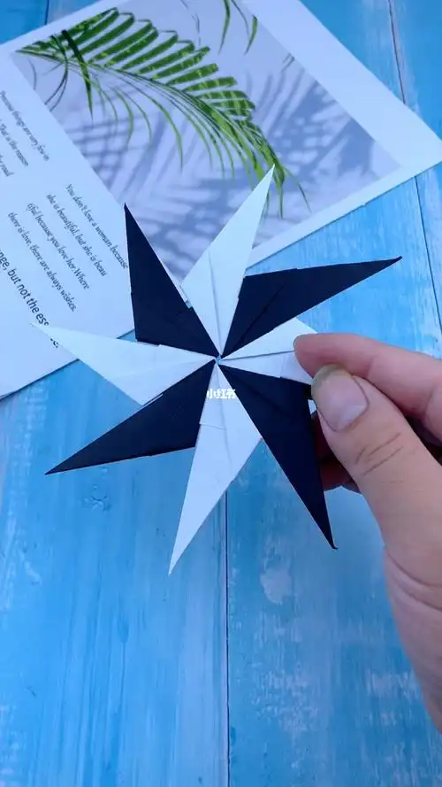 折纸飞镖教程一击必破气球的手里剑