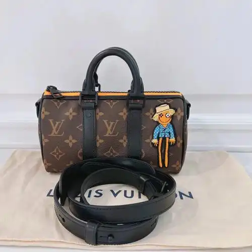 lv稻草人秀款限定keepallnano全新闲置