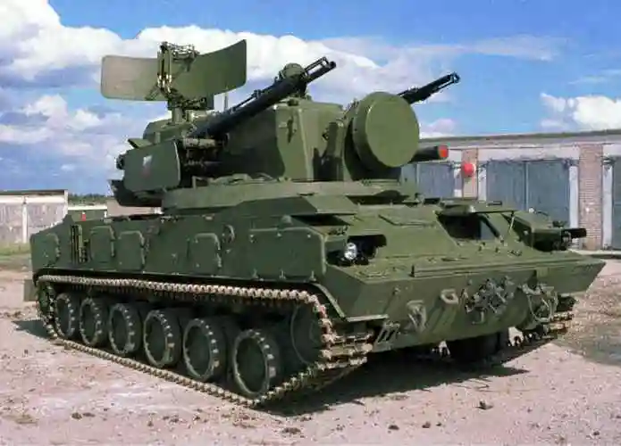 国外自行高炮图赏猎豹式防空坦克机动性强