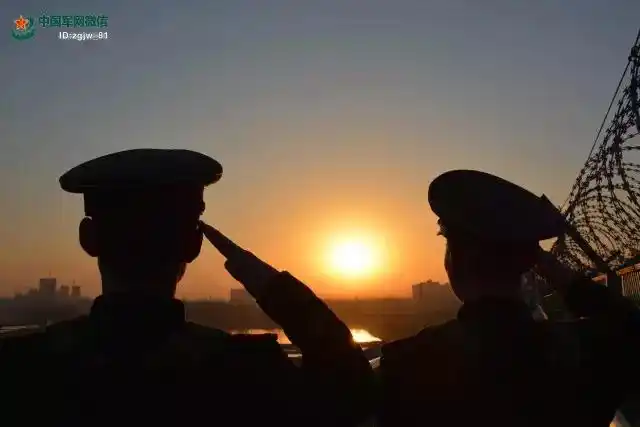 图说|军人的背影,你能读懂什么?