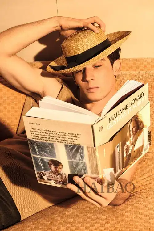 罗意威 (loewe) 释出2018秋冬形象大片,英国演员josh oconnor演绎!-