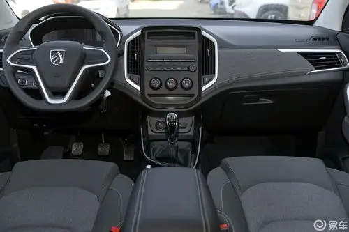 5t 手动 舒适型 5座中控台整体汽车图片-汽车图片大全】-易车