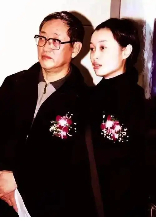 吴越终是为陈建斌的始乱终弃买了单男方家庭美满她却还在单身