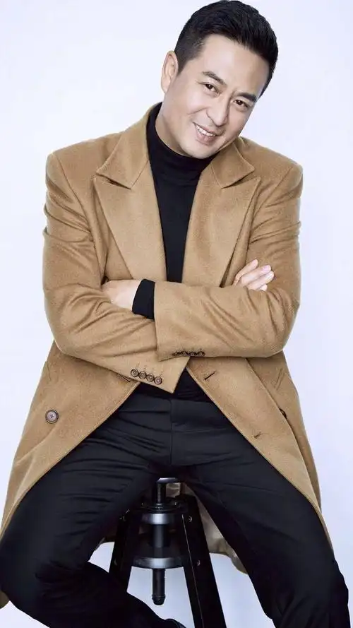 优秀演员张嘉译