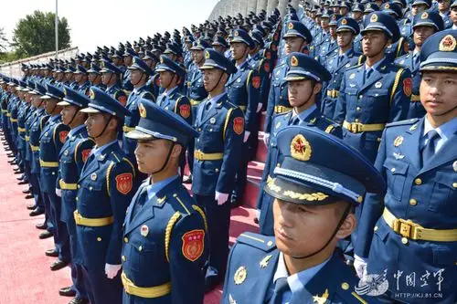 中国空军网(胡鹏 特约记者刘川)9月3日纪念抗战胜利70周年阅兵中,解放