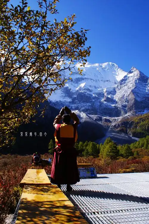 最美丽的雪山 圣洁的仙乃日 魂牵梦绕之美(图集)