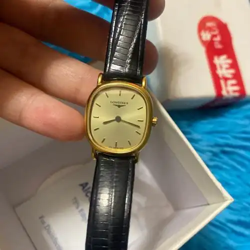 浪琴18k金石英小表盘901899