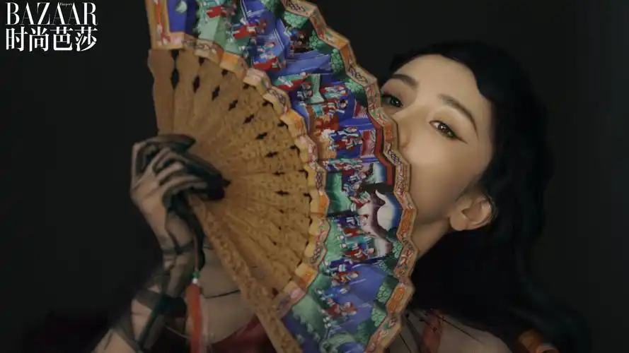 杨幂时尚芭莎二月刊封面