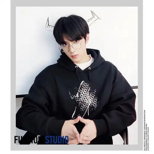 满速tnt时代少年团刘耀文宋亚轩马嘉祺同款卫衣外套男女连帽潮牌宽松