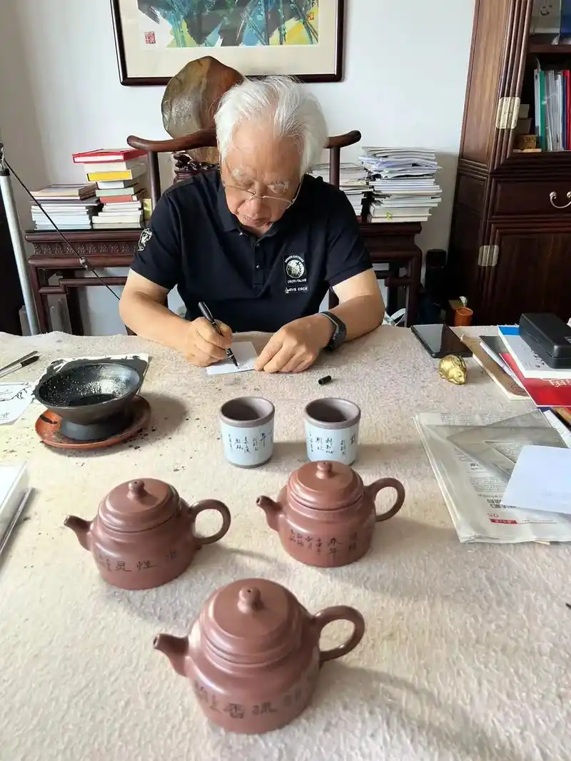 敬请期待.顾绍培先生中国十二位紫砂大师之一带来的精彩作品 - 抖音