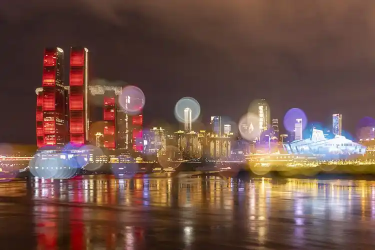 描写重庆朝天门夜景的优美句子_晶羽文学网