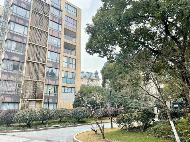 昆山房产网>昆山二手房>巴城二手房>阳澄湖二手房>华府庄园>1333_1000