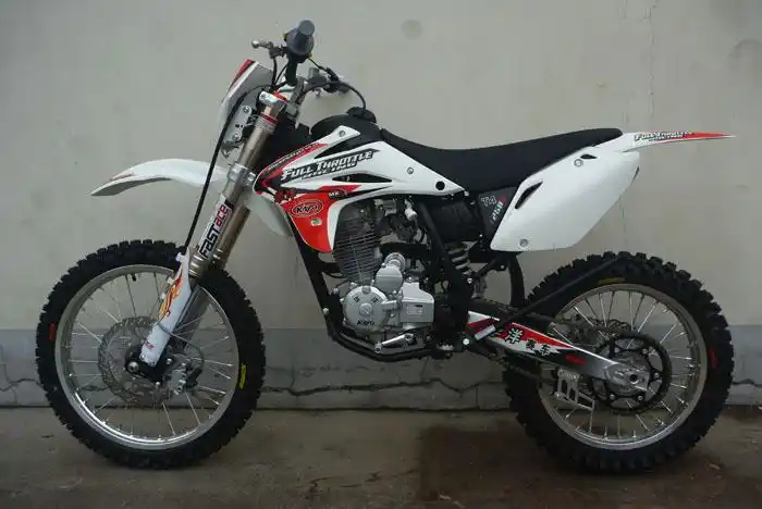 华洋t4越野摩托车外观有几种颜色?