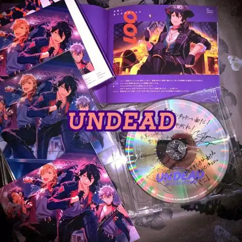 udⅠ每张初回专辑上会出现彩虹