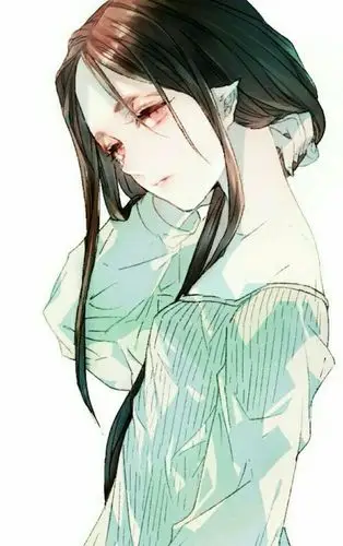 求动漫侧面图,线条要简单的,只有半身的