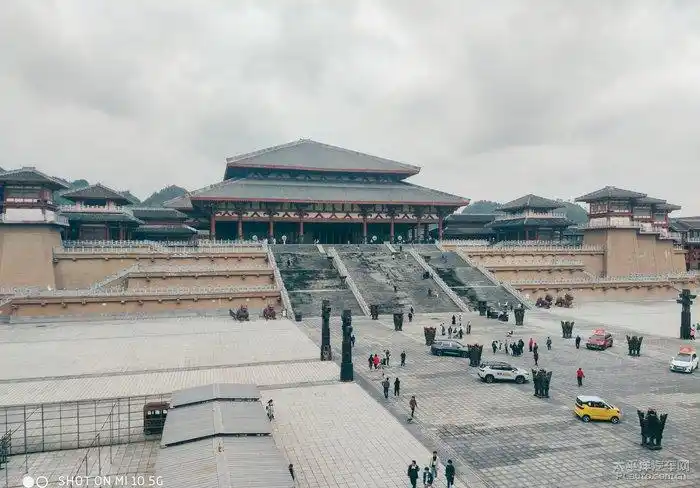 行走贵州|都匀秦汉影视城(一).