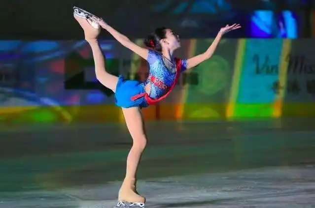 花样女皇后陈露现状