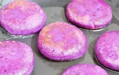 美味早餐紫薯饼,香甜软糯,比网红糕点更精致,还能拉丝!