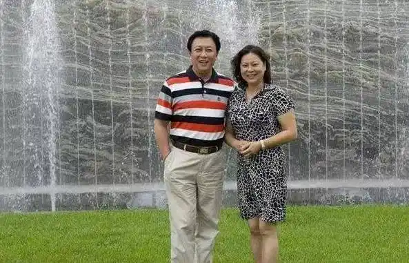 唐国强前妻孙涛出身名门,帮助唐国强逆袭,却成人生最大的污点?