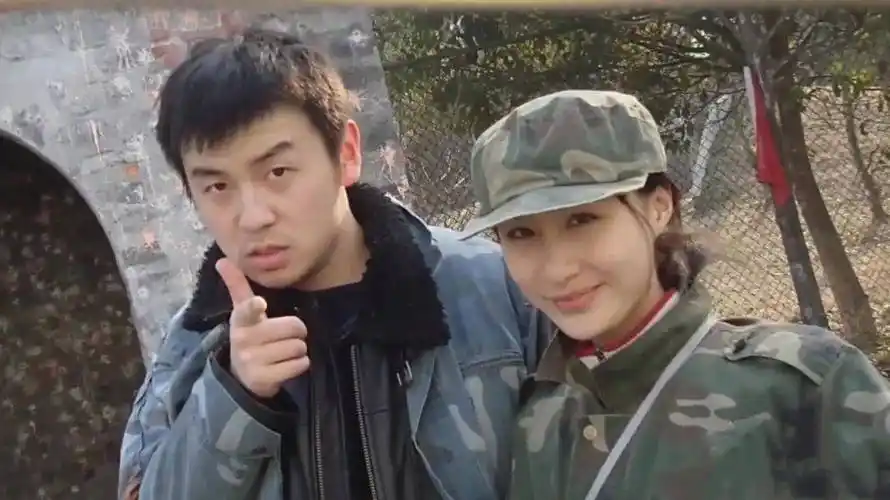 上戏02级同学会现场曝光,孙艺洲雷佳音娶同班同学,杜若溪嫁国民男神