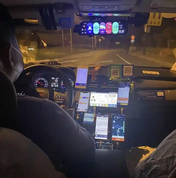 被套牢的网约车司机,只能拼命卷自己|出租车|老司机|打车_网易订阅