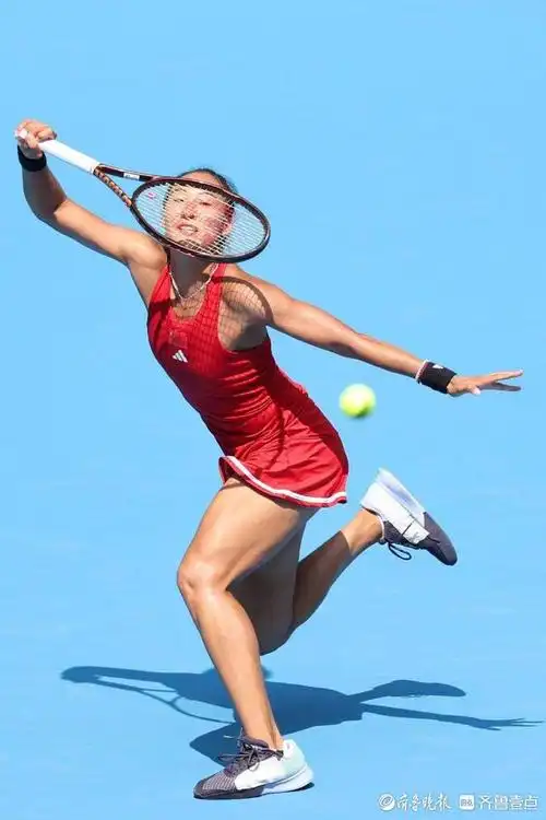 观潮|网球女单决赛,郑钦文夺金|银牌|乒超联赛|网球运动员_网易订阅